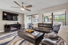 Luxury 1 And Half Bedroom On Lake Tarpon condo